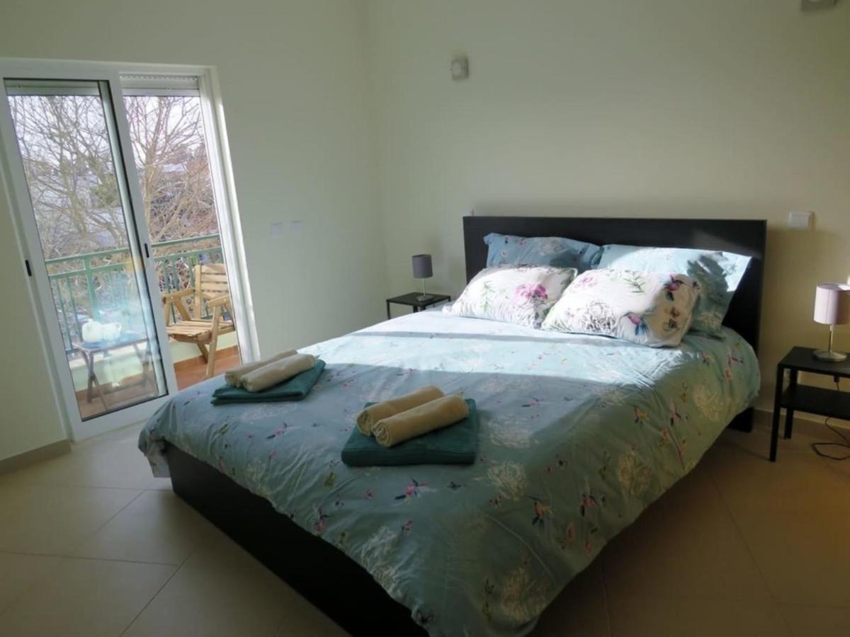 2 Bed Apartment With Com Pool Tavira Kültér fotó