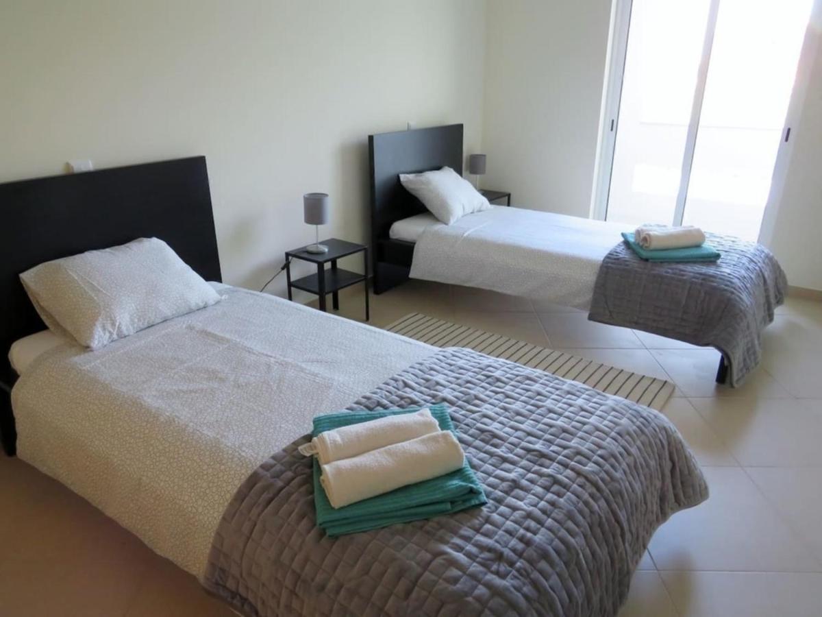 2 Bed Apartment With Com Pool Tavira Kültér fotó
